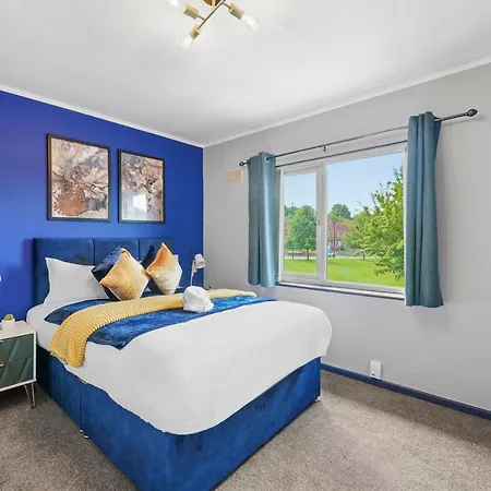 Spacious Luxury Garden House Free Parking * Bristol
