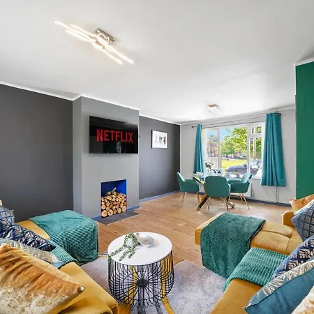 Spacious Luxury Garden House Free Parking Apartment Bristol